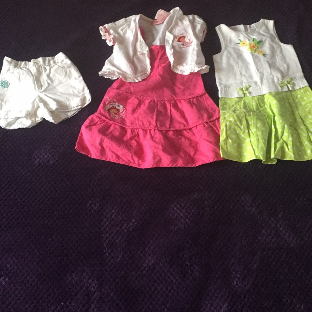 4T Bundle of 2 dresses and a pair of shorts